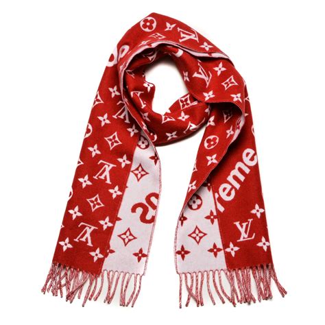 Louis Vuitton wool scarves